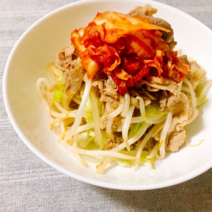 野菜たっぷり♪あと乗せ！豚キムチ